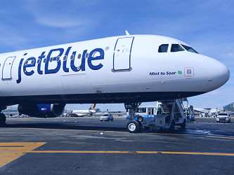 How Jetblue Revolutionized Low-Cost Travel to Become Major Airline
